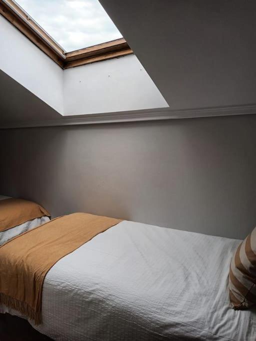 Atico Luminoso Con Terraza Apartment Santander Bagian luar foto