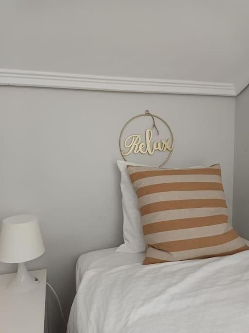 Atico Luminoso Con Terraza Apartment Santander Bagian luar foto
